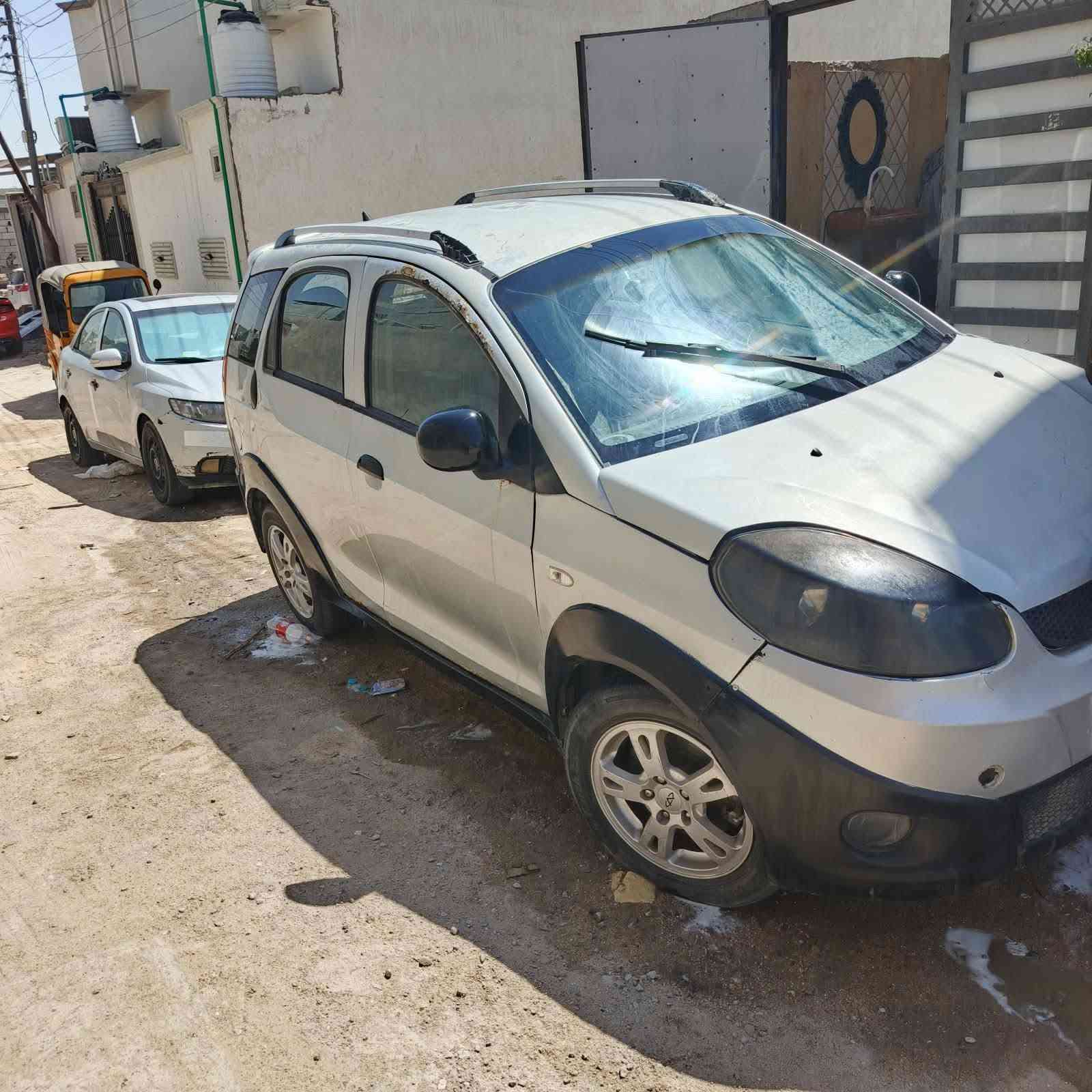 سلام عليكم سيارة اكس وان محور مكينة كير كورلا حدادية زينة نص عمر عوزهة ترتب بسيط تبريدعوزة غاز ابيع عاطل عن فشل موديل  موديل ١٣ سيارة مال بيت سنوية مخلصة  بسم مرة تريد تحويل سعرة ٣٥ بيهة مجال قليل حك جية مكان بصرة ابو الخصيب***********
