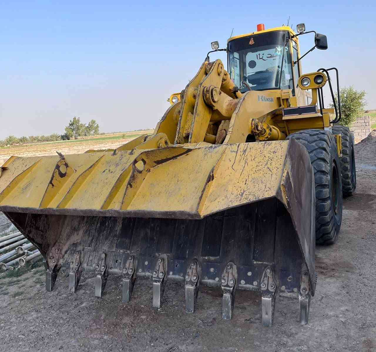 للبيع شفل كاوسكي حجم 85 موديل 2006 رقم البصره انكليزي تحويل مكفول كفاله عامه ***********
