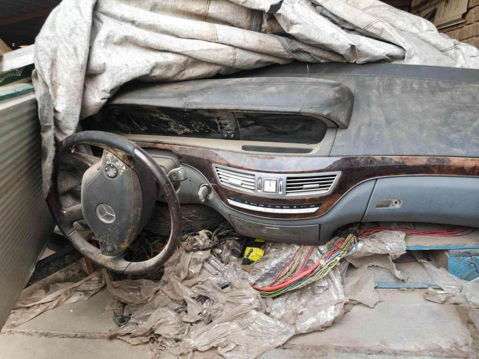 مرسيدس S500 • قطع أصلية • غرفة كاملة