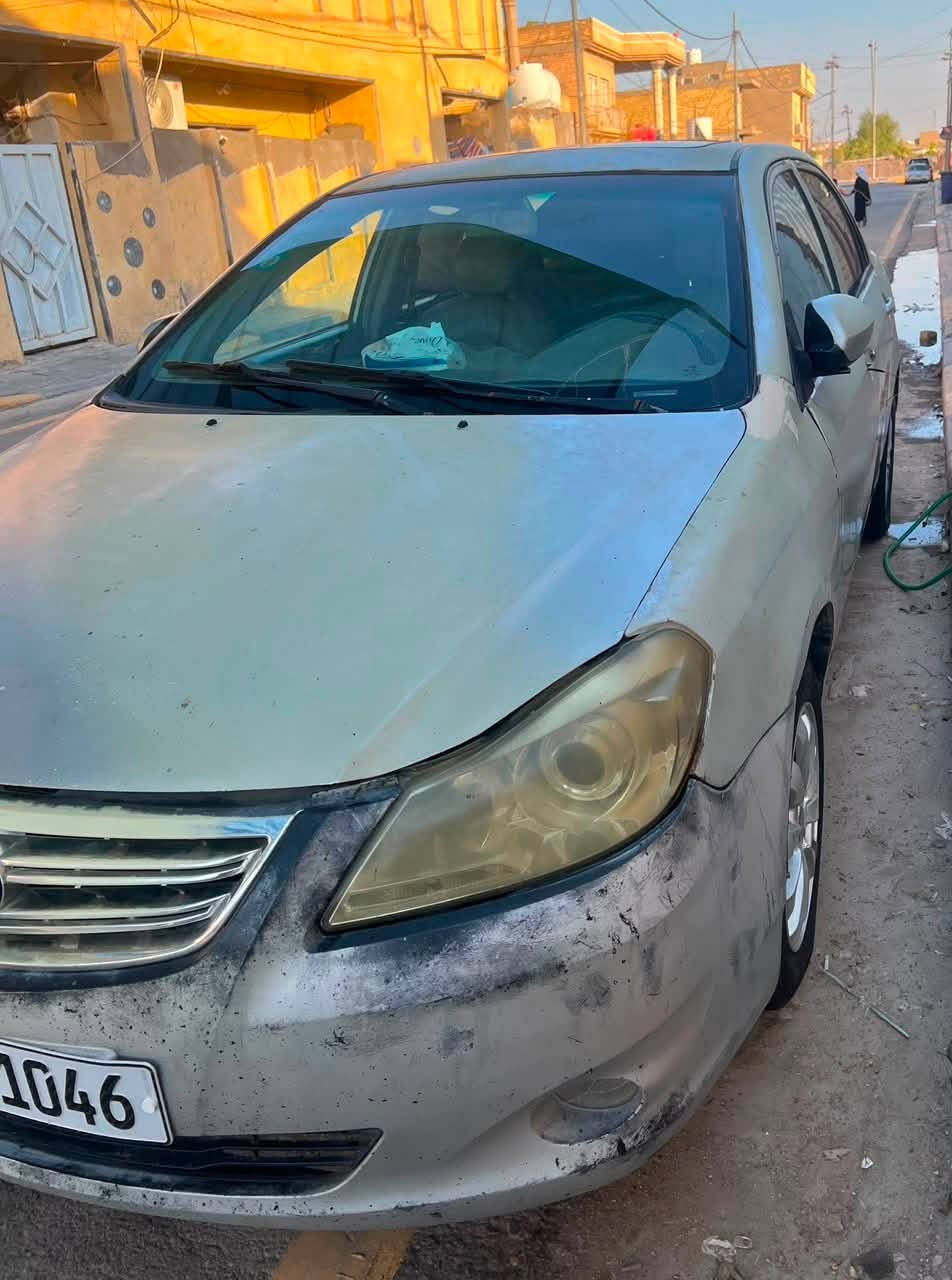 BYD
2013 مديل  G3 
رصاصي 
بسمي سنويه 29 رقم نكليزي  
السعر 35 
سياره خير من الله 
*********** 
*********** 
واتساب متواجد

