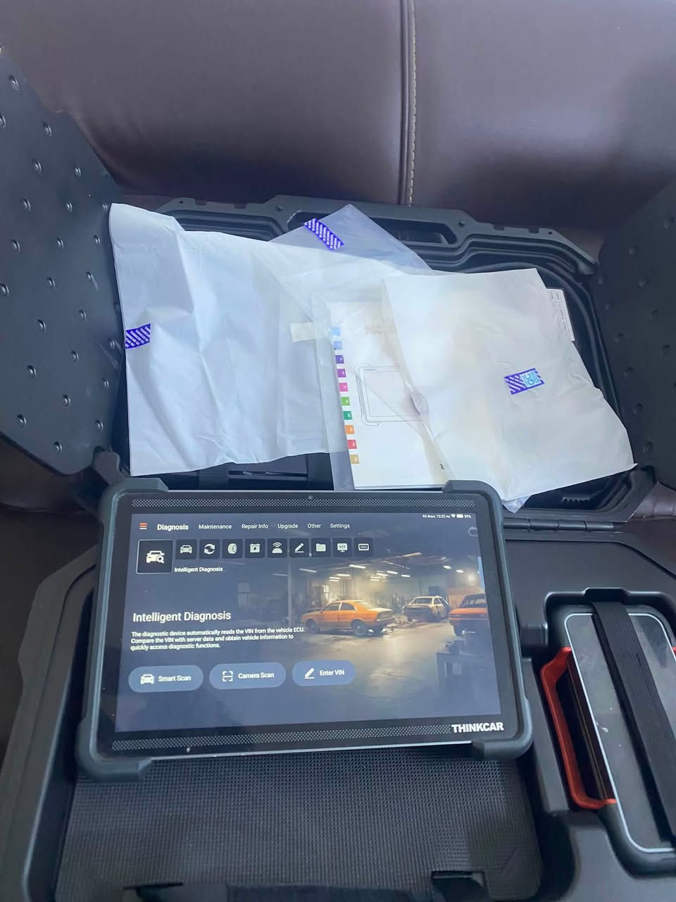 لا اصحاب المهن جهاز فحص سيارات ، THINK Car(ثين كار) جاهز من كل الملحقات كامل بل كارتون للبيع ***********
