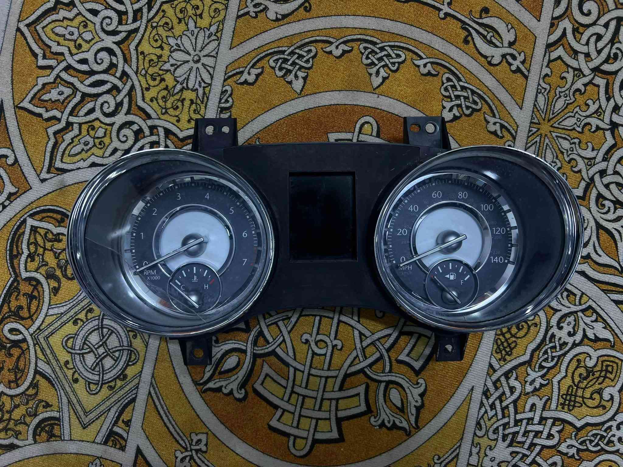 السلام عليكم 
اغراض تفصيخ
شاشة جارجر + اطار
 من موديل 2011 الى2014 السعر 130
عينة اوباما كندي
 من موديل 2011الى2014 السعر 80
عينة جارجر كندي 
من موديل2011الى 2014 السعر 85
عنية جارجر امريكي 
من موديل2011الى2014 السعر 80
مكاني البصرة يوجد توصيل جميع المحافظات
متوفر فقط واتساب 
***********
