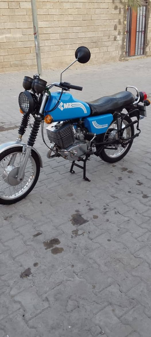سلام عليكم ماطور 82للبيع  سايس 3صوب لحيم بل خشم  بدون راعي  سعر خاص الرقم ***********

