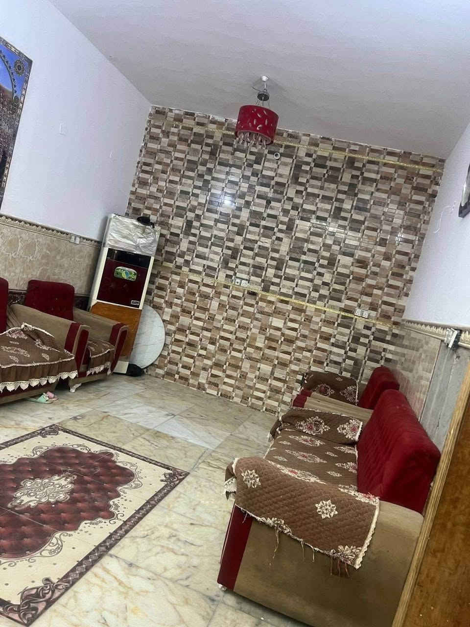 السلام عليكم 
 بيت للبيع مساحة200 م ملك صرف اجازة بناء طابقين اربع غرف نوم   استقبال صحيات 
العنوان حي الرسول 
الاستفسار أكثر الاتصال على الارقام
*********** واتس اب
