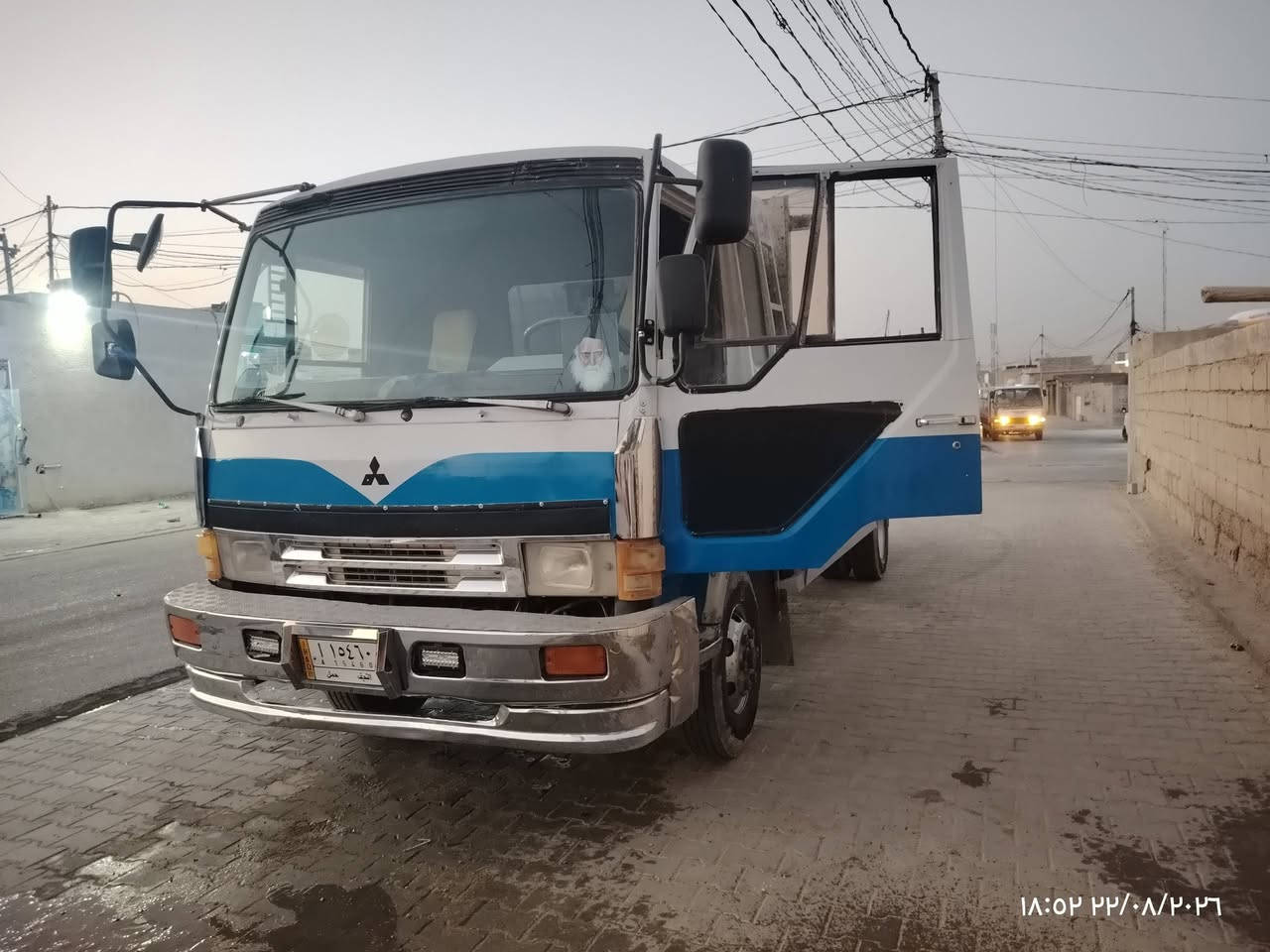 سلام عليكم فوزه للبيع مكينه 16/عادي على السحك حداديه جديده كلها كهربائيات جدد على طول سياره سته اله ربع شاصي بدي سته عليها تاير خلفي 19ونص امامي 17/ونص جاهزه خير من الله رقم نجف سنويه لل 28
***********

