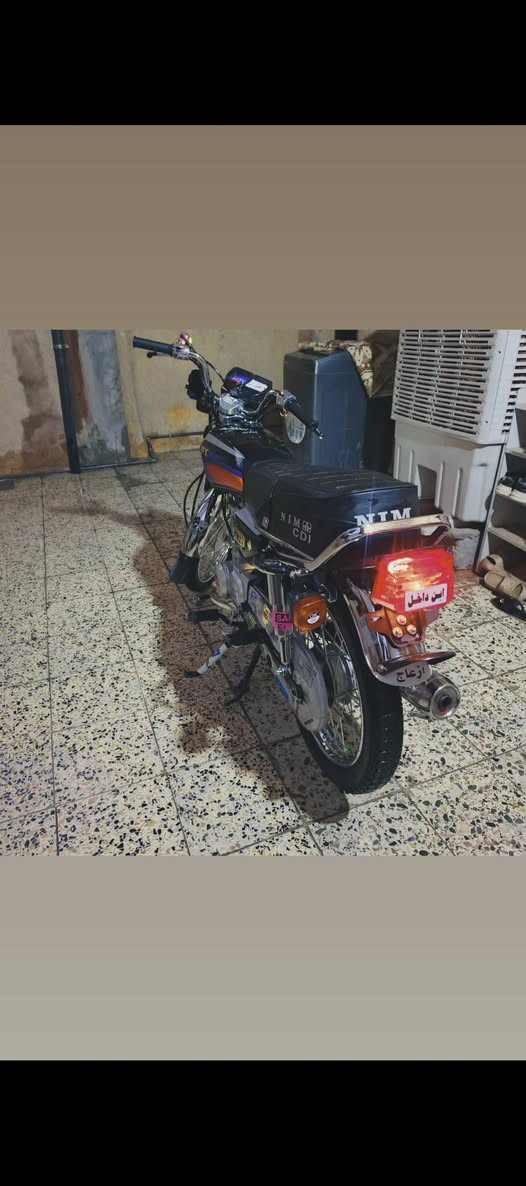 سلام عليكم دراجه نامه متياز مديل 25 دراجه كفاله برغي ما بيه نقص مكينه شلعه معدل كله فول ما مفتوحه وبل واقع احله من الصور 650 وبيه مجال قليل لحد ليصير لوتي *********** بعقوبه تحرير
