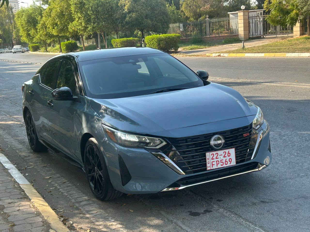 نیسان سێنیرا  2025   SR  سقف رەش بلادی  بس چاملغ و بۆنیت بۆیاخە بێ قۆپ و شوخت تەنها 3000miles رۆشتیە  فرۆشتن و گۆرینەوە هەیە سعری 129$ مجال  هەولێر شریكە مەبەست ئومید 
Whatsapp   Viber    Telegram 
*********** أربيل, العراق
