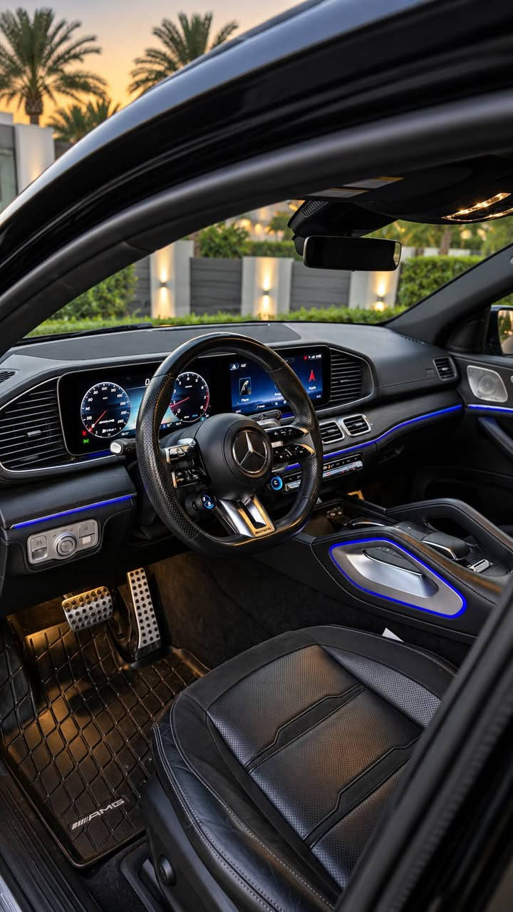 للبيع أو مراوس 

مرسيدس GLE 53 AMG موديل 2024
ماشية 23 ألف mi يعني 38 الف km
السيارة كندي وكفالة عامة، باستثناء بارد قليل، والباقي كفالة عامة بحالة الوكالة.

فل مواصفات AMG بانوراما • وجكات • أنظمة قيادة • كشنات AMG • شاموا • دبل • سيستم صوت Burmester  • 5 كاميرات • ومواصفات هواية 
السيارة مغلفة PPF
صفر مسج ، بدون أي خلل أو نقص، بحالة ممتازة.

تراي مال زيرو وسيرفسها بالكامل بالشركة، وبيها تخم تاير شركة.

رقم بغداد ومكانها بغداد 
السعر 73000 دولار
للاستفسار: ***********
