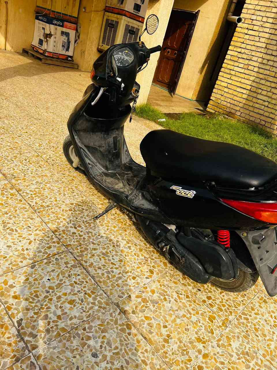 أكزز • نظيفة • مامفتوحة