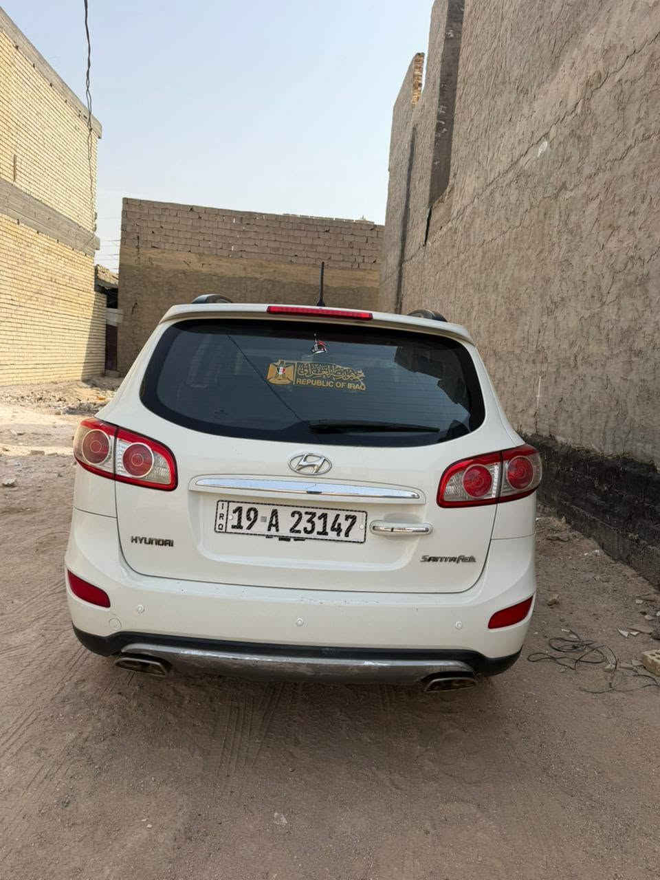 سنتافي ٢٠١٢ مكينه وكير مكفولات جدد وضع شركة مامفتوحات حجم محرك ٢٤٠٠ سياره جاهزه تخم تاير 4 جدد تبريد شغال ثلج حداديه جديده رقم كربلاء انكليزي سنويه بسمي شخصيآ سياره نص فول بيه صبغ جاملغ امامي وخلفي بدون فتح بدون دواخل السعر ١٣٨ وبيه مجال لشراي المكان كربلاء رقم الهاتف *********** شراي يتصل على الرقم فقط
