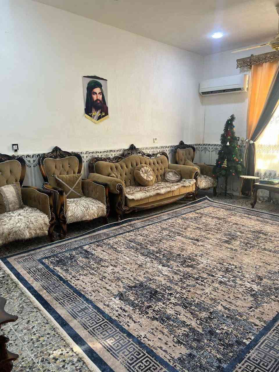 لبيع بيت 200متر بحي الاسراء الزرعي خدمات كاملة ماء مجاري كهرباء سند 25 لشراء اتصال ***********
