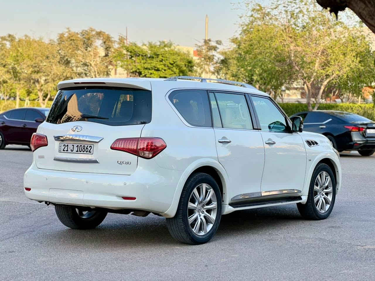 � للبيع INFINITI QX80 2014 خليجي – فل مواصفات 🔥

سيارة نظيفة جداً ومحافظ عليها، فخامة وهيبة وقوة V8، وتستحق المشاهدة على الطبيعة 👑

• محرك V8 سعة 5.6L
• دفع رباعي 4WD
• 7 مقاعد
• كاميرات 360°
• كاميرا خلفية
• رادار أمامي
• مثبت سرعة
• حساسات أمامية
• حساسات خلفية
• فتحة سقف كهربائية
• مقاعد جلد فاخر
• مقاعد أمامية كهربائية
• تبريد المقاعد الأمامية
• ذاكرة للمقاعد
• مقود كهربائي
• تحكم من المقود
• دخول ذكي
• تشغيل بصمة وزر Start/Stop
• شاشة وسطية
• نظام ملاحة
• Bluetooth
• نظام صوت فاخر
• شاشتان خلفيتان بمساند الرأس
• شاشة سقفية
• تكييف أمامي أوتوماتيك
• تكييف خلفي مستقل
• صف ثالث كهربائي
• باب خلفي كهربائي
• نظام AFS للإضاءة المتحركة
• كشافات ضباب
• مرايا كهربائية
• إشارات بالمرايا
• جنوط ألمنيوم
• عتبات جانبية
• روف راك
• زجاج خلفي مظلل
• ABS
• مانع انزلاق
• نظام ثبات إلكتروني
• Airbags متعددة
• مراقبة ضغط الإطارات

✨ سيارة نظافتها مميزة جداً، 
***********

