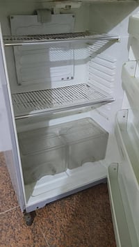 للبيع كلمن وسعرة بيع مستعجل مكاني رئاسه عبيدي لاتصال واتساب  ٠٧٨٤٨٣٧٥٧...
