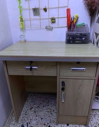 مكتب مستعمل • حي اور