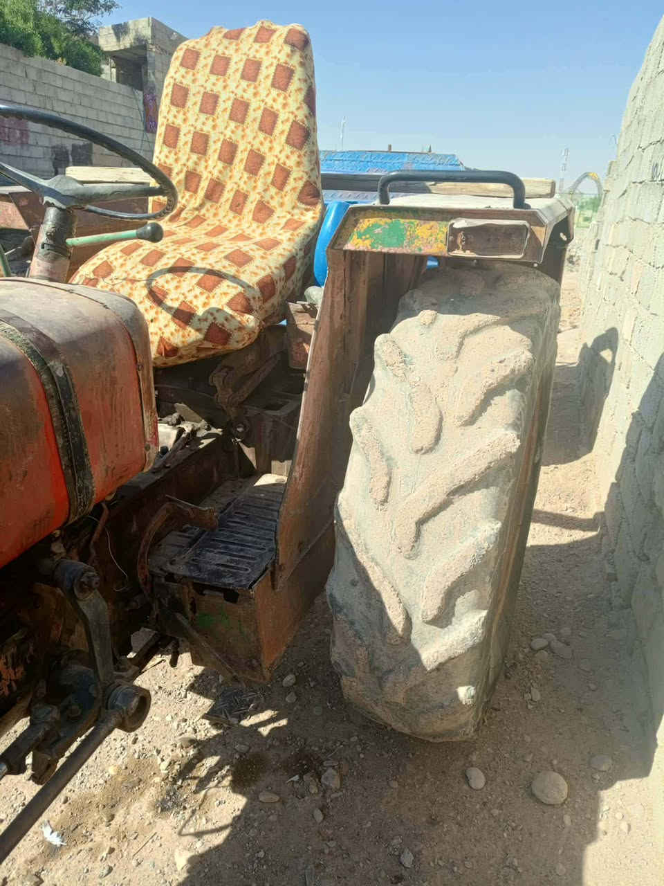 سلام عليكم مكينه للبيع مديل87عنوانها ديالى جلولاء رقم بدون سعرها (مليونين و 750) هيه ولعربانه***********
