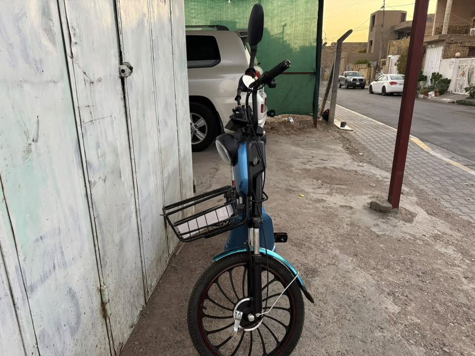 جديده غير مستعمله 4 بطاريات حجم20 اخذتها اول البارحه ب 510 بس صارت مشكله بالبيت عليها ولازم ابيعها راح ابيعها بسعر 370 قفل مكاني واسط الكوت ***********
