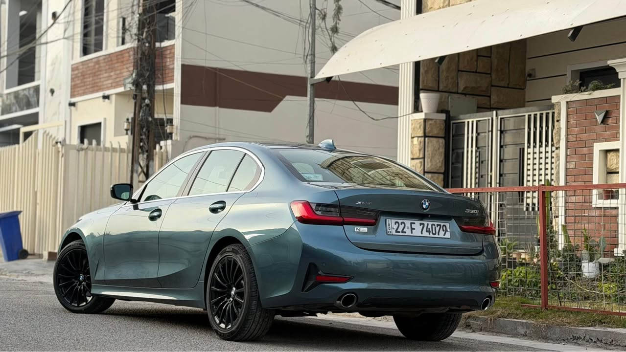 السلام عليكم

BMW 330i Xdrive
لون مميز وكم قطعة 
موديل 2020 ماشيه 65
سلايد 
كامره خلفيه وامامية دواره
لايتات متحركة ويه الستيرن 
شاشة touch
نقاط عمياء
اوضاع القيادة : Eco por / comfort / sport
رادار امامي
رادار خلفي
ماوس
(كل الانظمه قياده)
كشنات كهرباء / ذاكرة المقاعد 
كشنات تدفئة
داخل لدات 12لون متغير
شاحن وايرلس
مكينه ٢٠٠٠ توين باور تيربو 
السياره وارد امريكي ضربة بسيطة كلش 
صور الحادث موضحه بالرابط فقط جزء بسيط بالباب 

https://en.bidfax.info/bmw/330/12966040-bmw-330xi-2020-blue-20l-4-vin-3mw5r7j01l8b45834.html

السيرفس كله يم الياسر
للاستفسار : *********** بغداد, العراق
