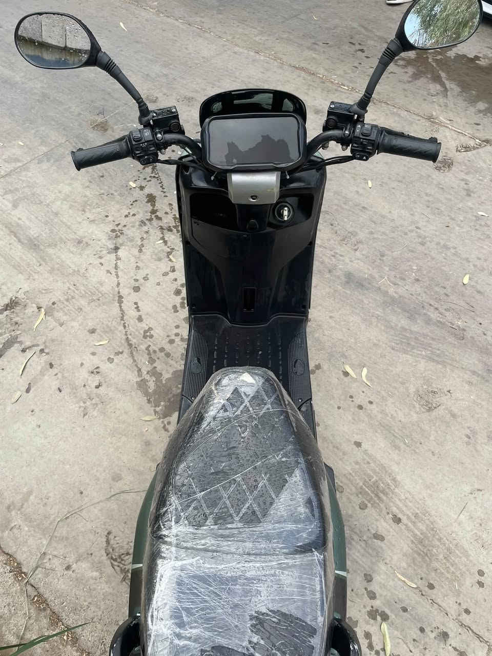 بسعر#450 وبي مجال للطيبين
ماطور شحن 318 
موديل : 2025
عدد البطاريات : 6
كل بطارية 24 امبير
الماطور بي ملاحظات خفيفة
مثبت سرعة🔥
قوة الملف : 2000🔥
مرايات جديدة✅
تايرات جديدة✅
السرعة الحقيقة 80
للاستفسار خاص او على الرقم 
***********
