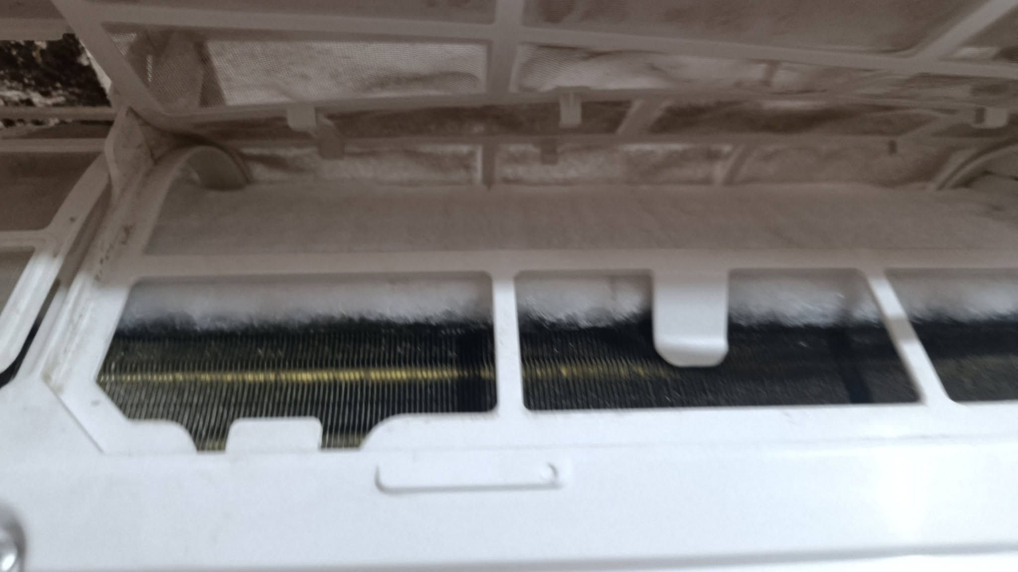 افيو موديل 10 رقم بصره جديد محرك 1400،السنويه مامنتهيه، السياره حلو مال جناي السعر 52 وبيه مجال،مكان السياره بصره حي الحسين،***********
