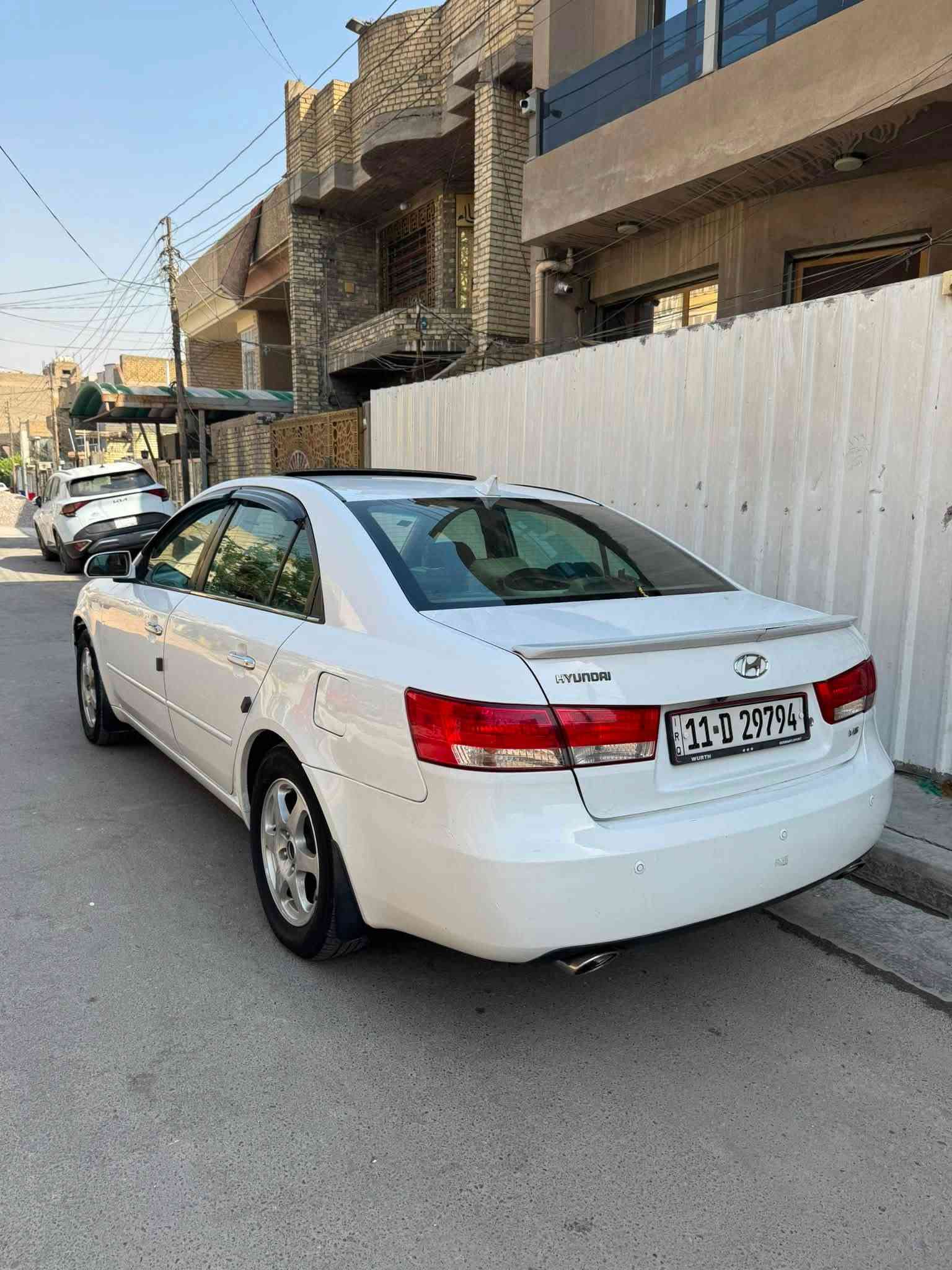سوناتا ٢٠٠٦ خليجي محرك ٦ سلندر مرغوب
سياره نظيفه جداً وعليه دامه كامله اي نقص مابيه
 
كير محرك تبريد صدر كله مكفول رقم بغداد الجديد 
بيه صبغ جاملغ وجزء من بنيد وصندوك بدون 

حادث اثر شخوط لغد شاصي دواخل كله مكفوله

مكاني الامين ثانيه *********** سعر ٨٧

