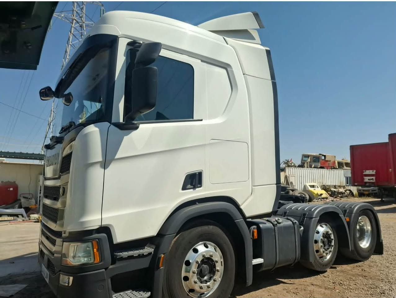 شاحنة • ماكو تفاصيل