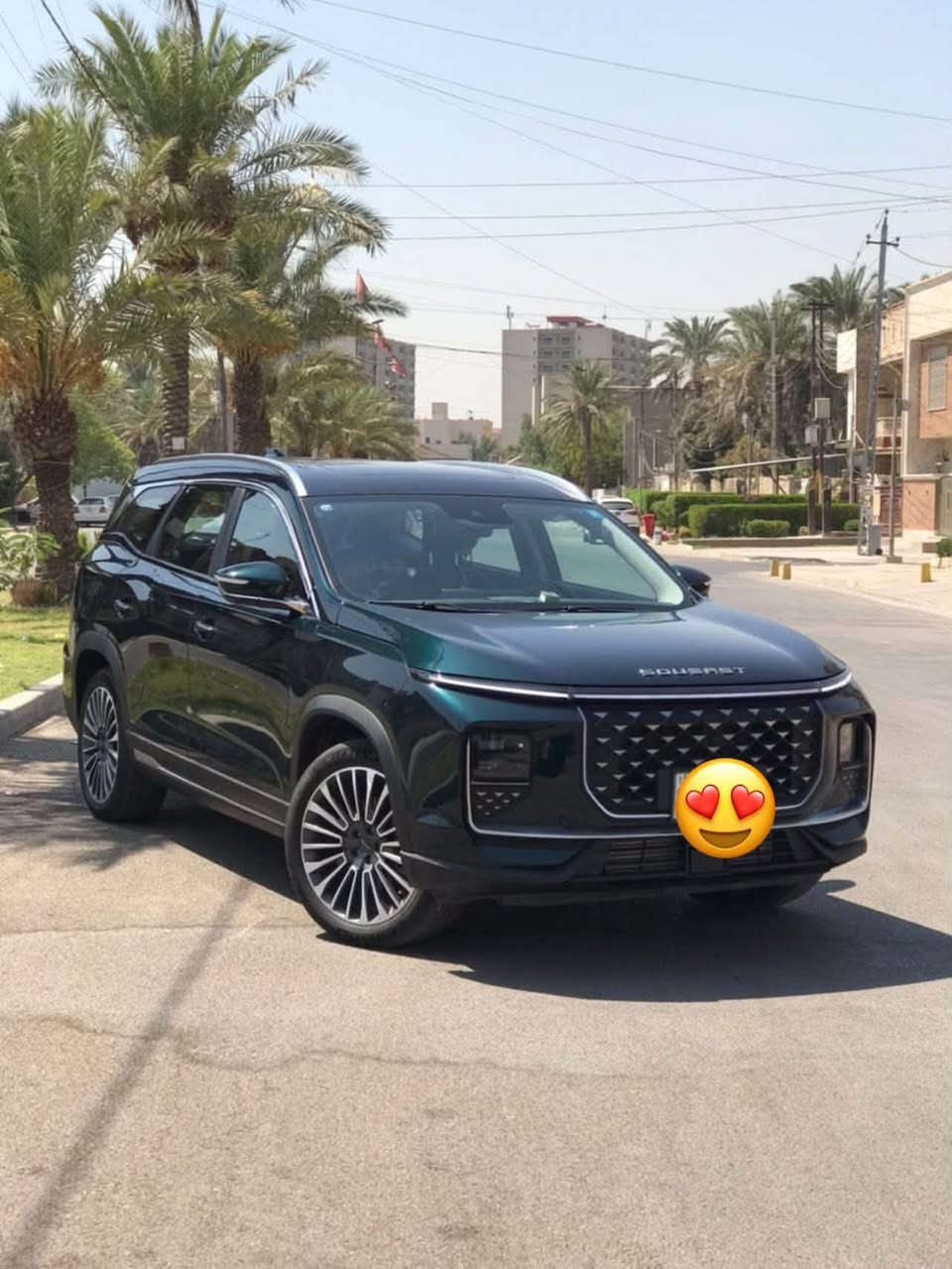 السلام عليكم سوئيست S09 2.0L LUXURYوكالة هارلم مكفوله كفاله عااامه
‎الموديل: 2026  اللكجري
‎العدد7 الاف زيرو كيلو متر
‎المحرك: 4 أسطوانات L2.0 تيربو 254 حصان حقن مباشر
‎عزم الدوران (نيوتن-م): 390
‎ناقل الحركة: اوتوماتيكي دبل كلاتش من 7 سرعات
‎استهلاك الوقود: 8.1 لتر لكل 100 كم

‎الضمان الأساسي: 6 سنوات أو 200,000 كم (أيهما أولا)
‎ضمان المحرك: 10 سنوات أو 1،000،000 كم (أيهما أولا / للمالك الأول)

‎المواصفات:
‎*عدد صفوف المقاعد 3 (7 ركاب)
‎*إطارات قياس 20 إنچ
‎*فتحة سقف بانوراما 1.1م
‎*شاشة عرض ترفيهية قياس 15.6 إنچ
‎*شاشة عدادات رقمية قياس 10.25 إنچ
‎*كاميرات محيطية 540 درجة
‎*حساسات أمامية
‎*حساسات خلفية
‎* مثبت سرعة مع رادار تفاعلي
‎*نظام مراقبة النقطة العمياء
‎* نظام المساعدة للبقاء في المسار
‎*نظام الكبح التلقائي في حالة الطوارئ
‎*نظام تحذير الاصطدام الامامي والخلفي
‎*نظام القيادة شبه الذاتية
‎*نظام تحذير مغادرة المسار
‎*نظام التحكم بنزول المنحدرات
‎*نظام الفرامل الأوتوماتيكي Autohold
‎*نظام ابل كار بلاي واندرويد أوتو لاسلكي
‎*نظام صوتي متطور من 8 سماعات عالية الجودة
‎* نظام اوامر و تحكم صوتي
‎*مقصورة الركاب من الجلد الفاخر
‎*مقعد السائق والراكب كهربائي
‎*مقاعد السائق والراكب مدفئة
‎*مقعد السائق والراكب مبرده
‎*إنارة محيطية
‎*إنارة ترحيبية
‎*عتبات الأبواب مضيئة
‎*مصابيح أمامية أوتوماتيكية LED مع مصابيح نهارية
‎*صندوق كهربائي
‎*نظام التحكم الذكي بالإنارة العالية
‎*المرايا الجانبية قابلة للطي كهربائياً ومدفئة
‎*نظام تكييف ثلاثي المناطق مع تحكم مستقل للمقاعد الخلفية
‎*فتحات مكيف هواء مستقل للصف الثاني والثالث
‎*فلتر تنقية الهواء (N95)
‎* نظام تنقية الهواء PM2.5 مع شاشة
‎*دخول ذكي (بصمة)
‎*تشغيل عن بعد
‎*خاصية إغلاق الشبابيك وفتحة السقف عن بعد
‎*شاحن هاتف لاسلكي سريع
‎*ماسحات الزجاج الامامي مع حساس للمطر
‎*مسند الذراع الوسطي مع ثلاجة
‎*وضعيات قيادة متعددة
‎*نظام مراقبة ضغط الاطارات
‎*وسائد هوائية امامية وجانبية عدد 6
العنوان بغداد البياع تحويل مباشر حره السعر 30 مليون دينار عراقي مستعجل ع البيع ***********/***********
