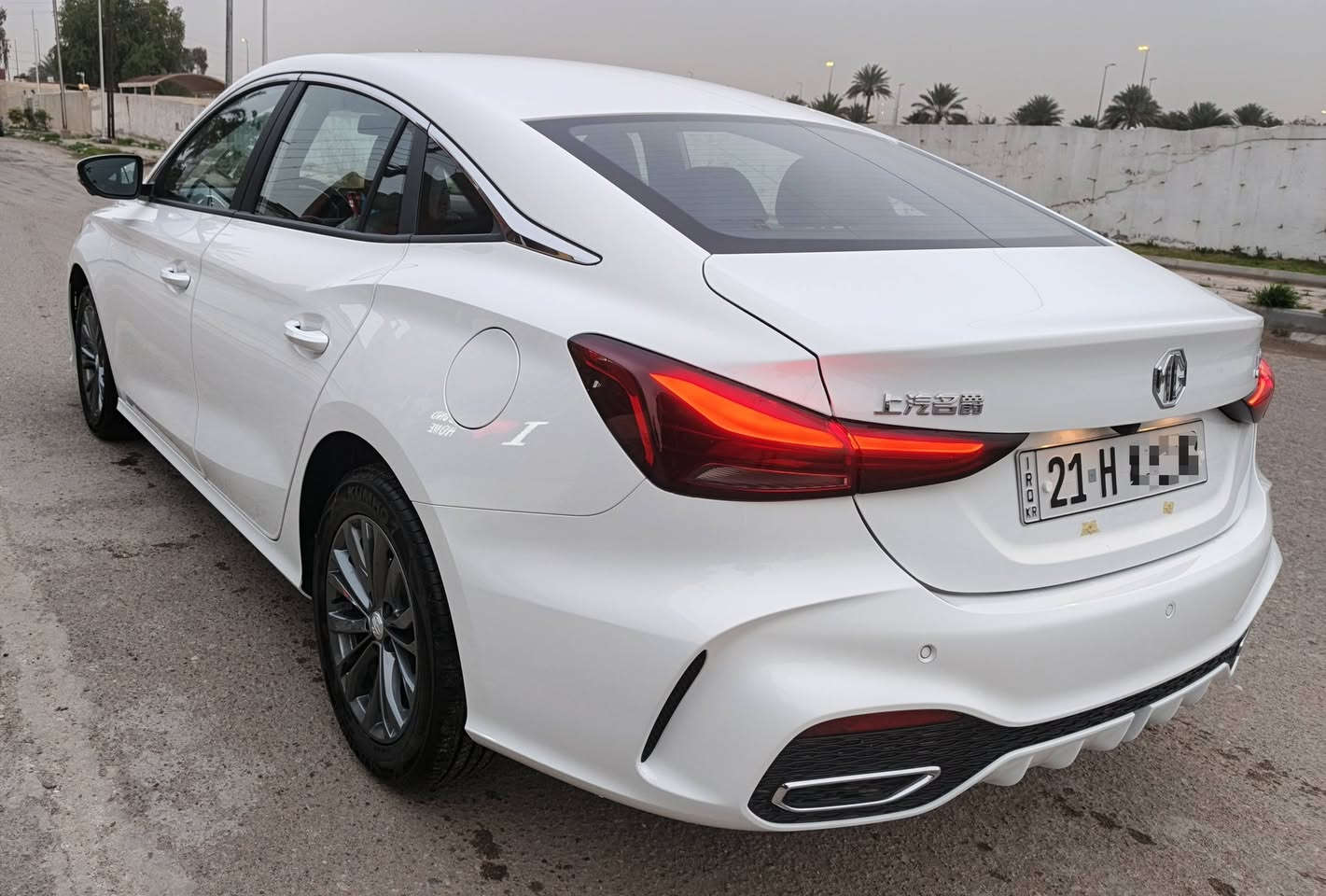 ‏السلام عليكم
‏
‏للبيع سيارة MG GT 2025 
‏لون ابيض رقم سليمانية الجديد باسمي
‏السيارة جديدة جدا بريحة الشركة 
‏مكفولة السيارة 
‏فول مواصفات
‏تحويل ثاني يوم
‏ماشية 17000 الف
‏
‏مكان السيارة العامرية
‏السعر 122 ورقة وبيها مجال بسيط
‏
‏***********
‏

نص مكتوب في الصور:
- I LOVE SECOND HOME
