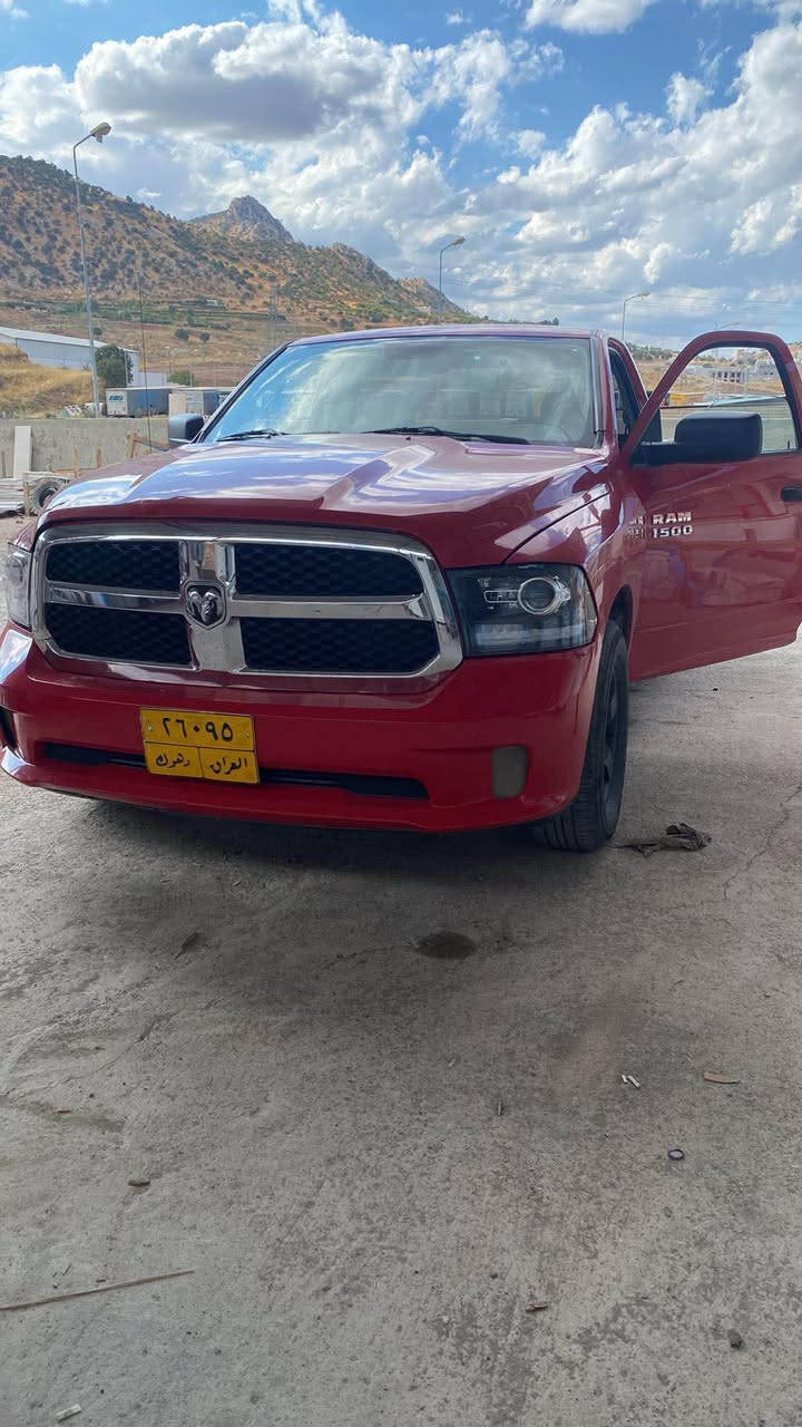 dodge ram classic 
دوج رام كلاسيك موديل 2019 محرك 6 بستن 
گه له ك پاكه گيرو مه كينه كهرباي هه مي شرت بي مسرفه سياره جديد  15 ورقه غرامه سه ر دي سعري اينن خار مشته ريبي تلفوني بكه  سعر 115 وه رقه 
رقم تلفون *********** زاخو, دهوك
