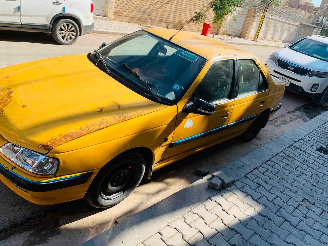 بيجو بارص ايراني موديل ٢٠١٣
رقم جديد ديوانية

مصفرة هيئة وغرامات

مداور ثاني يوم شرط مداور

بيها ضربة بجم فقط بنيد و جاملخ السايق 

١-مكينة بيها براص

٢-كير ايراني مكفول

٣-كهربائيات شغالة

٤-تبريد شغال ١٠٠ بل١٠٠

٥-تخم تاير تعبان

٦-كشنات نظيفة بس كشن السايق مكسور

مداور مباشر فقط مداور

البيع لظروف صحية ١٨ بيها مجال كلش قليل 

فقط والله صارف عليها هواي واني خسران بيها

رقم الهاتف (***********)

تخابرني او تراسلني اني موجود
