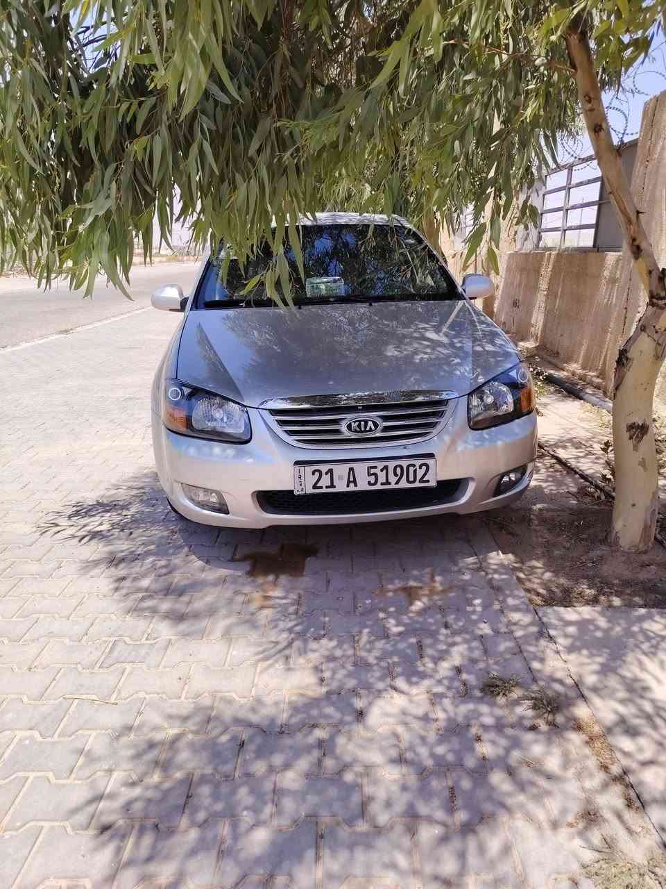 ه سلام عليكم سبكترة شكل سيراتو مديل ٢٠٠٨ رقم سليمانيه نكليزي محرك كير حداديه سياره مكفوله فقط جارده مكانه النجف السعر ٧٠ وبيه مجال قليل ***********
