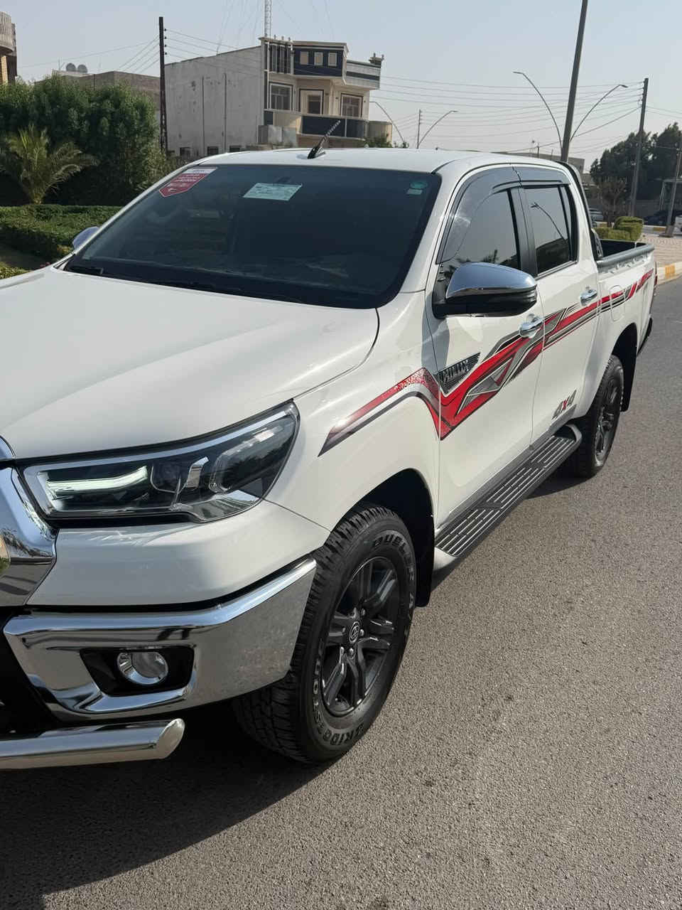 للبيع…
تيوتا هايلوكس فور ويل SAS ساز 
رقم اربيل تحويل مباشر 
موديل 2025 جام مضلل بيهه باج تضليل 
ممشى السيارة 20 الف 
السيارة فول موصفات السعر 340
رادار جانبي 
حساسات خلفي 
شاحن لاسلكي 
تبريد كشنات 
قطعتين تبريد 
السيارة مكفولة كفالة عامة مكان السياره الرمادي رقم الهاتف ***********
