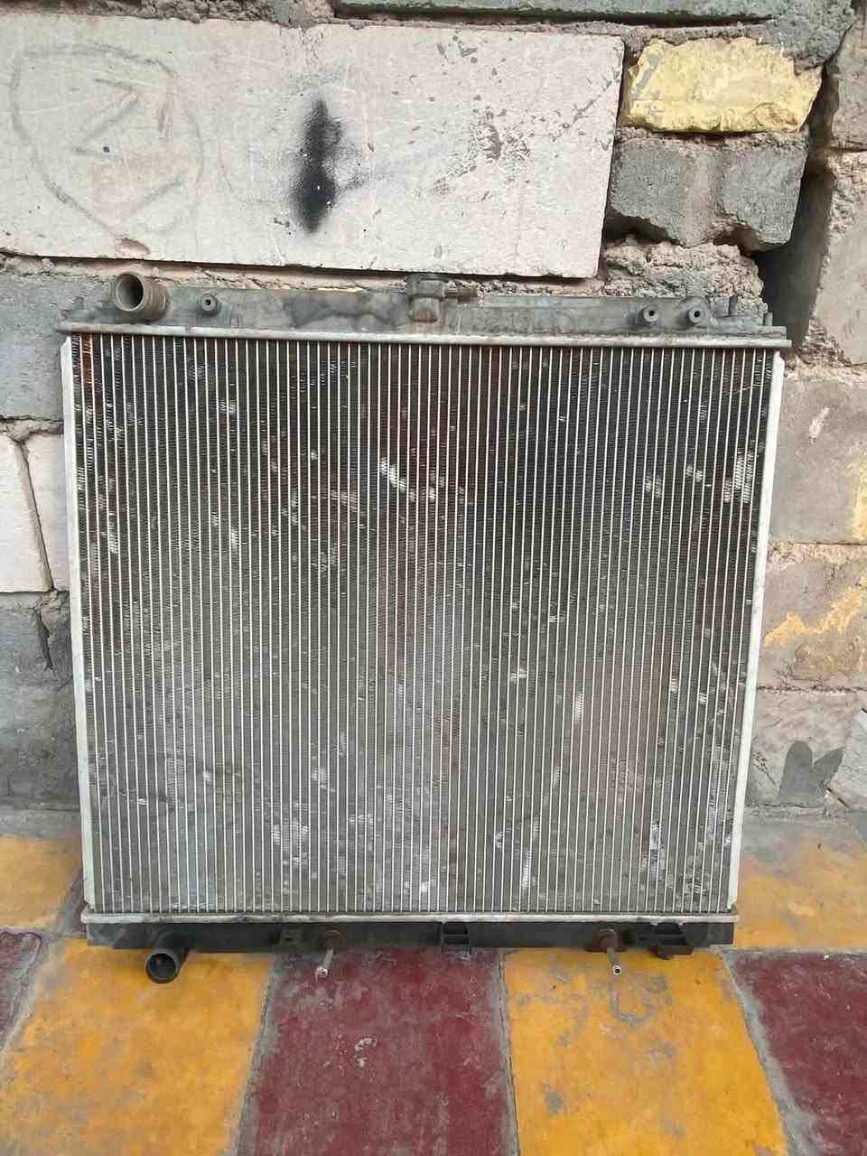 سلام عليكم غراض نيفاره اصلي تفصيخ   مال فتح  راديتر وكلج مروحه وباور وبعد الي موجود في الصور مكاني بصره مدينه للتصال ***********
