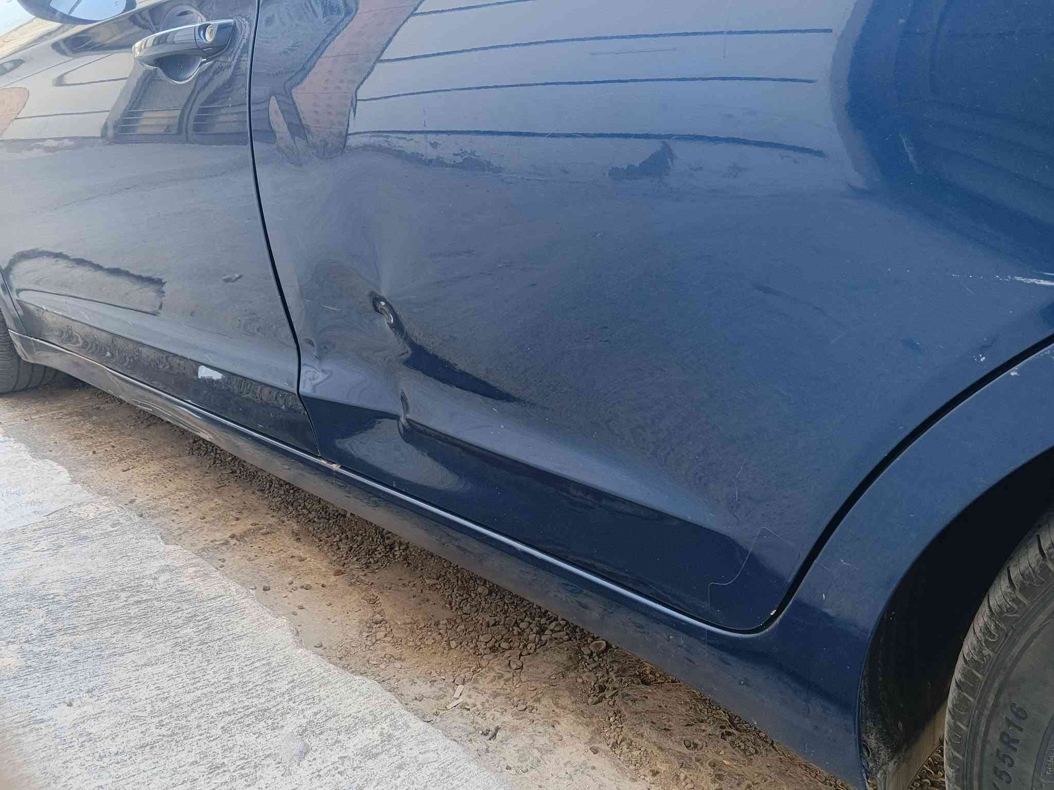 ‏السلام عليكم الانتره موديل 19 مواصفات نص فول تشغيل عن بعد
‏رادار جانبي 
‏تحديد مسار 
‏مانع انزلغ
‏3 انظمه 
‏كير اوتو وعادي
‏مكينه دوش
‏ماشيه140
‏سياره بيها ختلاف سنتر فقط حته اكون صادق وياك 
‏سياره بيها قطع صبغ بدون دواخل ابيع حزام وهيه مو حزام
‏رقم اربيل تحويل فقط ماسوي وكاله
‏السعر 110 وبيها مجال 
‏رقم ***********
‏مكاني بغداد كماليه
‏
‏
