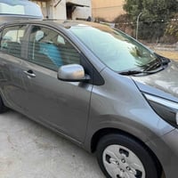 للبيع فقط كيا بيكانتو 2021 خليجي بيه بارد بلجاملغ الامامي ربعه رقم ارب...