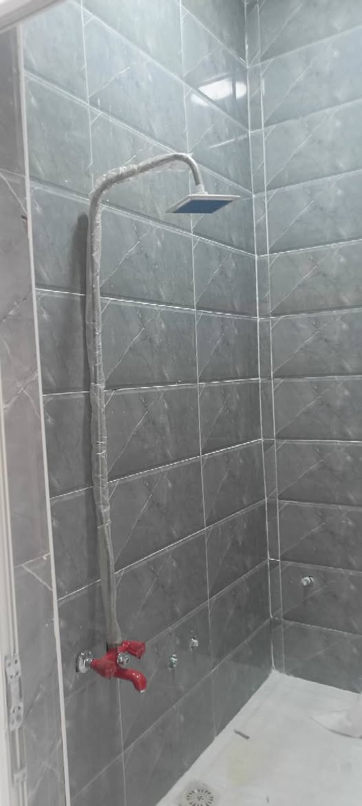 💎بيت للبيع بناء حديث 💎
🔸 طابو زراعي عراقي 
📝نسخه من الطابو + وكاله
⭕تتكاتب مع صاحب الارض مباشر

🗺️#الموقع
 البصره ابي الخصيب ابو كوصره
🔹المساحه 120M²

🌼يتكون من
2غرفتين
▫️ صاله 
▪️ديوانيه 
🏺مطبخ 
🧩طارمه
🛞كراج
🚾صحيات(داخلي و خارجي)
💸#السعر 61 مليون قابل للتفاوض
▫️▪️▫️▪️▫️▪️▫️▪️▫️▪️
 واتساب
💯كافه الخدمات متوفره
⭕ موقع مميز  
▪️مدارس قريبه
▫️ماء حلو كهرباء اناره
▪️شوارع مبلطه
✔️باقي التفاصيل 🔑
*********** البصرة, العراق
