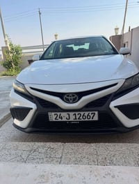 كامري SE • ٢٠٢١ • بدون صبغ