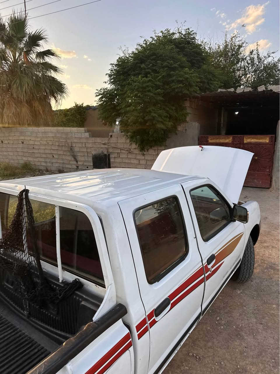 سلام علیک نیسان پیکاب ٢٠٠٨بۆ فرۆشتن یابانی اسل دەبل گێچ و جام کارەبا گێڕو مەکینەو ئەکسلی بەشەرت مەکینەی لۆکەو کامل مەسرف بێ عەیبە سەیارەکە ماشااللە نوقستانی تیا نییە سەیارەکە تۆزیک بۆیاخی هەیە لە دەرگای سایەق و هەندیک کارتی هەیەو سەیارەکە هەندیک سەردی پیوەیە بێ لێدرانە و بێ وەرگەڕانە و بێ دەعمە پیشو پشتی کەپسە سعریشی ١٢٥و معامەلە 
ژ.م ***********
