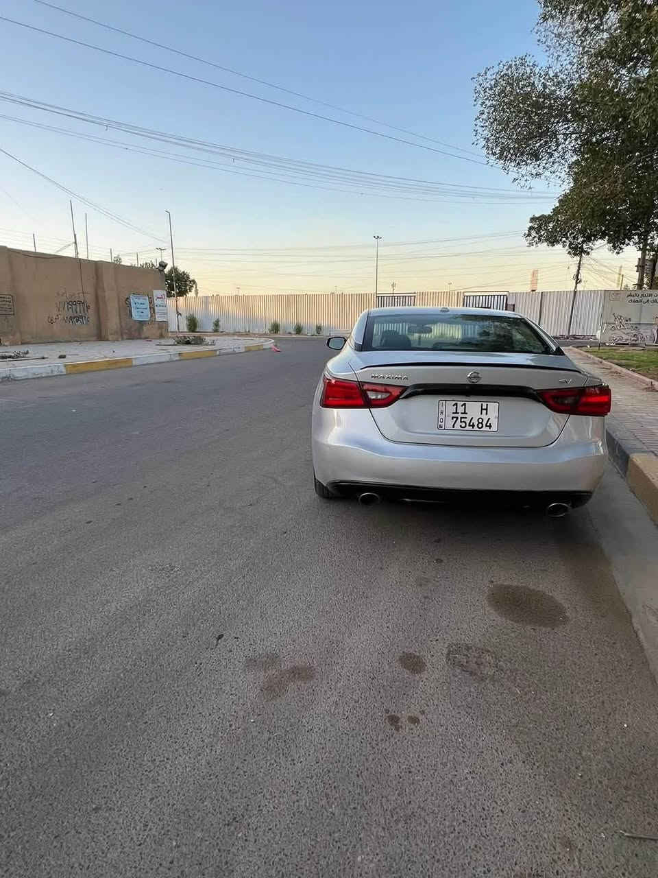 نيسان 2018 
مكسيما فول بدون  بنرامة تشغيل عن بعد بصمة معروفة مواصفاتها V6سيارة خير من الله تخم تاير دوشمة جديدة السيارة الف ما تصرف عليها حادثها פُــلوو موضح بلصورة وبيها كلير باب السكن والجاملغ فقط كلير السيارة هزة سنوية او مراوس حسب القناعة.   
سعر 110 وبي مجال 
***********
***********
