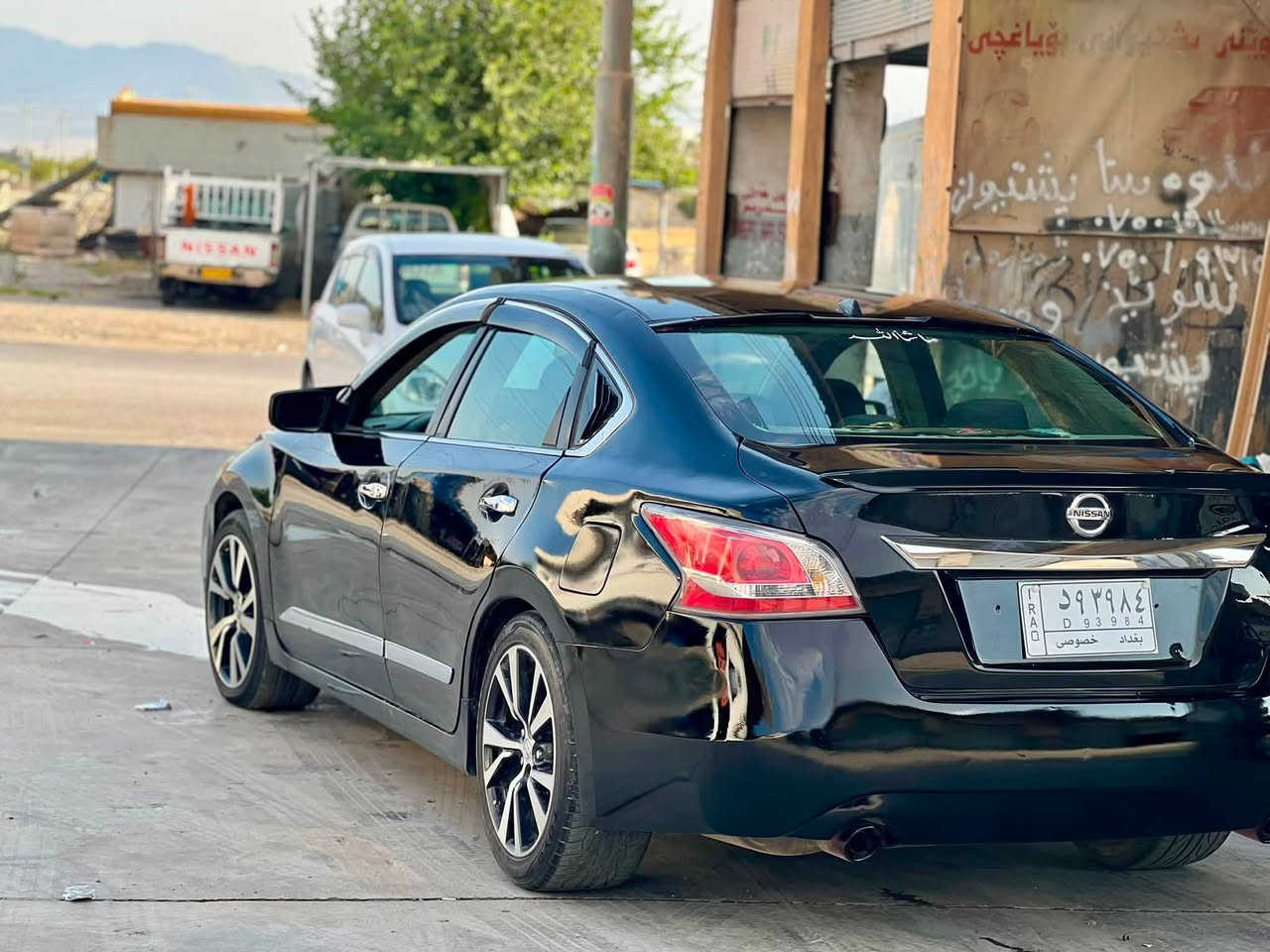 Altima 2015 ئاڵتیما🌹
ئاڵتیما براوە جوان 2015
ڕەش سارەکە هی ماڵانە زۆر جوانە 
تازە پۆڵیش کراوە 
ڕۆنی گێر و مەکینە گۆراوە 
بێ مەسروفە زۆر خاوێن و جوانە 
هەیکەلی لوس و جوانە 
سەقفی بۆیاخی نیە 
بەسمەیە گێر و مەکینە بەشەرتە 
کۆدی بۆ کراوە بێ سەر ئێشەیە 
zhm***********
watsapp***********
