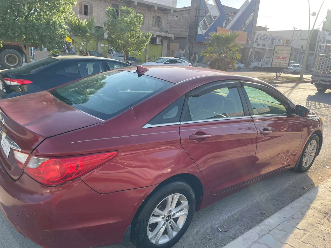 سوناتا 2013 جاملغ خلفي صبغ فقط بدون دواخل بدون ايرباك والباقي كفاله بدون صبغ بدون بارد رقم بغداد سنويه لل27 تحويل مباشر ماشيه 120الف  مكينه كير صدر تبريد كله شركه جاهزه بدون نقص شرط السعر ١٠٠ وبيها مجال مكاني سامراء ***********
