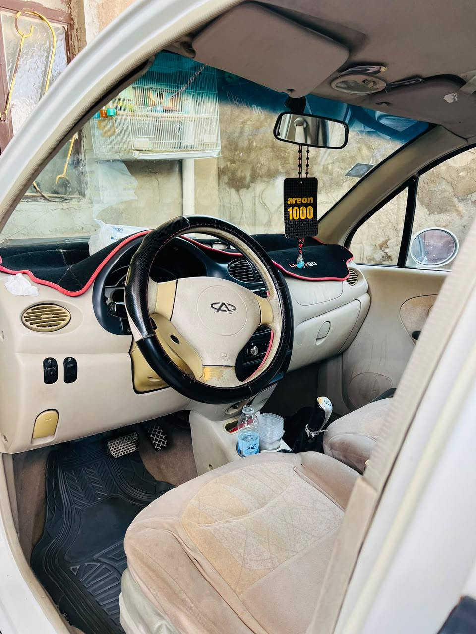 السلام عليكم كيوكيو للبيع رقم انكليزي بغداد ابسمي حدادية 90بلمية محرك1500 4اسلندر تخم تاير محرك كير اوتومكفولات لللاستفسار الاتصال علئ الرقم التالي *********** السعر30وبي مجال
