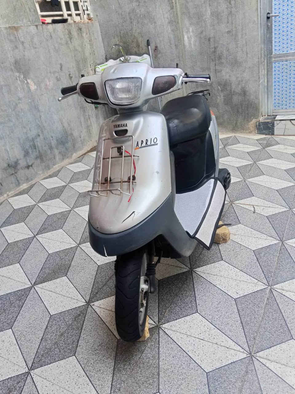 ابريو • بتره خطين • معدل