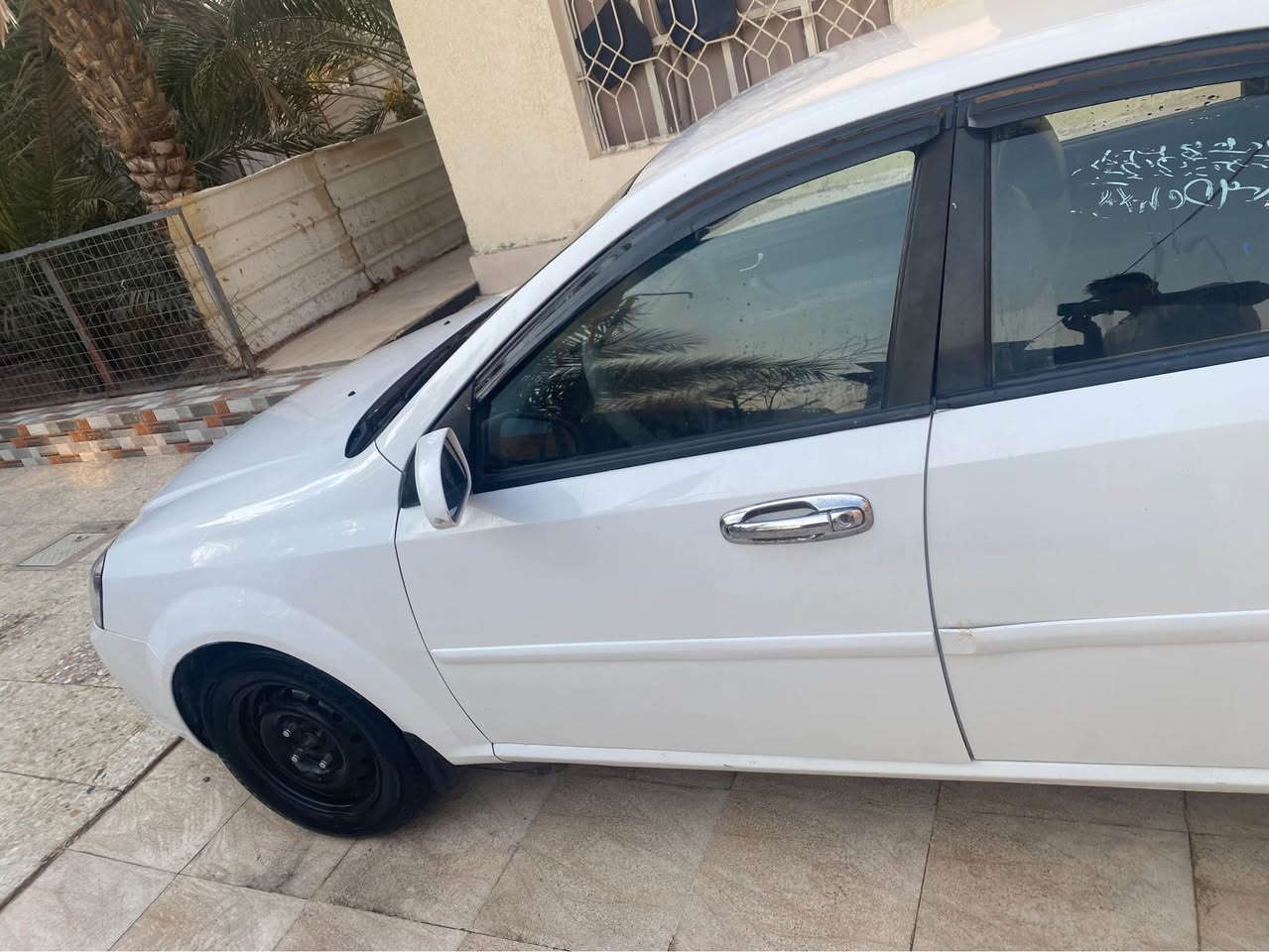 اوبترا مديل ٢٠١١ 
بيها قطع صبغ بس سيارة جاهزه 
كير مكينه تبريد بحالة جيده 
السعر ٦٦
البصرة ابي الخصيب
*********** البصرة, العراق
