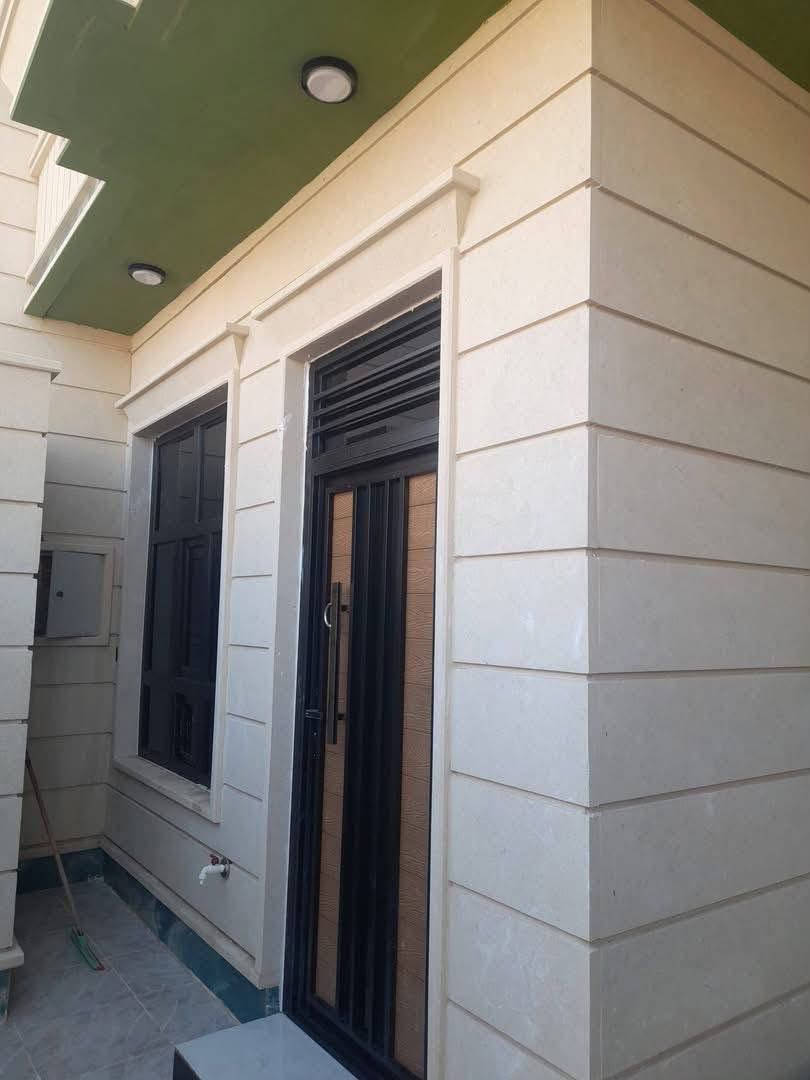 🏠 فرصة لامتلاك دار مميز في تكريت للبيع
الموقع: تكريت - الديوم - التصنيع  

 المساحة: 150 متر  

 الواجهة: 7.5 متر نزال ٢٠ (تغليف حجر أنيق)

رقم العقار 5287

السعر 123 وبي مجال 

التفاصيل الداخليه 

 4 غرف نوم  

 استقبال  

 صالة  

 مطبخ  

 مجاميع صحية  3

📞 للاتصال والاستفسار: ***********
التعامل معى صاحب العقار مباشر
