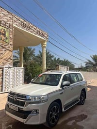 لاندكروز • ٢٠٢١ • كفاله عامه