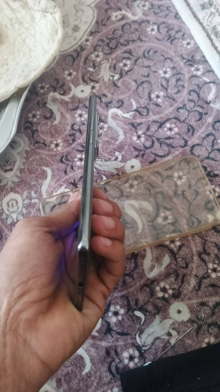 جهاز هوت 50برو بلاص سعر 160وبي مجال الاستفسار اتصل ***********
