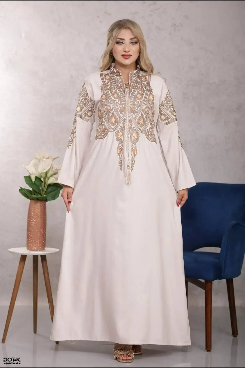 ☀️🌸 كوني مستعدة لصيف 2026 بإطلالة ناعمة ومميزة من حكاية وصل  🛍️✨
📲 ***********  واتساب أو فايبر
تشكيلة صيفية أنيقة تجمع بين الراحة، الجمال، والخامات الراقية… تصاميم مرتبة تناسب كل الأذواق وتخلي إطلالتك أجمل بكل بساطة 💃🌿

💰 الأسعار:
🔸 القطعه : 13,000 دينار
🔸 القطعتين : 25,000 دينار
🫰 القصيرة : 10,000
🧵 الخامات المتوفرة:
🌾 كشمير مصري الخامه قطن

⭐ صناعة مصرية درجة أولى
🛒 متوفر جملة ومفرد
📦 توصيل إلى جميع المحافظات

🚚 أسعار التوصيل: 
      بابل : 3000
📍 جميع المحافظات: 5,000 دينار

📐 دليل المقاسات التقريبي:
🌷 سمول: من 45 إلى 55 كغم
🌷 رقم 1: من 55 إلى 70 كغم
🌷 رقم 2: من 70 إلى 90 كغم
🌷 رقم 3: من 90 إلى 115 كغم
🌷 رقم 4: من 115 إلى 140 كغم

💗 ويتوفر تفصيل قياسات خاصة حسب الطلب 💗
✨ سواء تحبين الإطلالة الهادئة أو الستايل المختلف، كوليكشن حكاية وصل هو اختيارك للصيف براحة وأناقة 🌸👗

📲 للطلب او الاستفسار : راسلينا من الزر اسفل المنشور او الاتصال على الارقام  التالية ⬇
📲 *********** واتساب أو فايبر
📲 *********** واتساب أو فايبر

نص مكتوب في الصور:
- DOTOK - كريم الشيخ -
- DOT.K
- - كريم الشيخ -
- DOTeK
- DOTOK
- DOTSK - كريم الشيخ -
