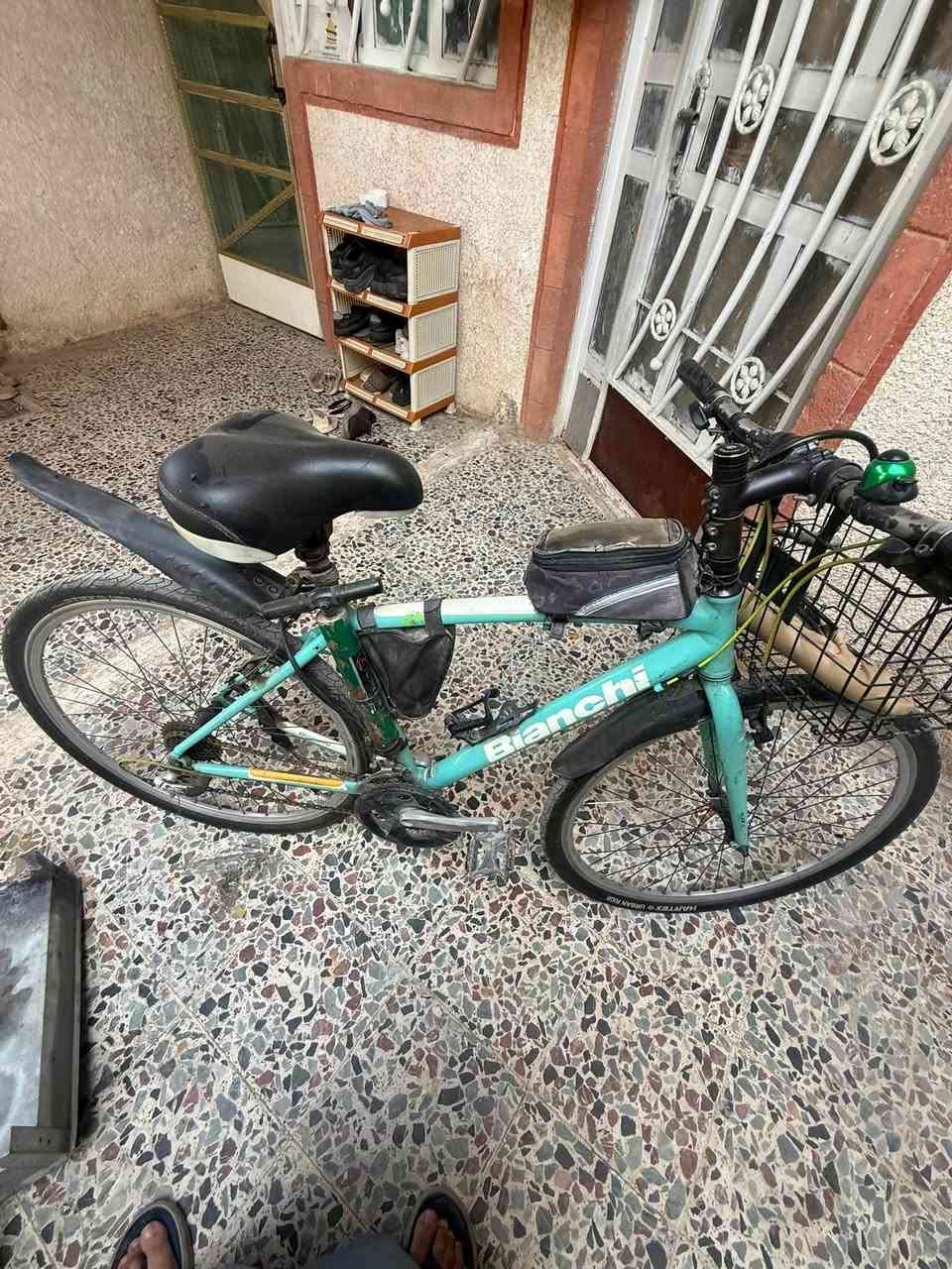 ايطالي بلادي. للوك بغداد الزعفرانية ***********   الف150 الف
