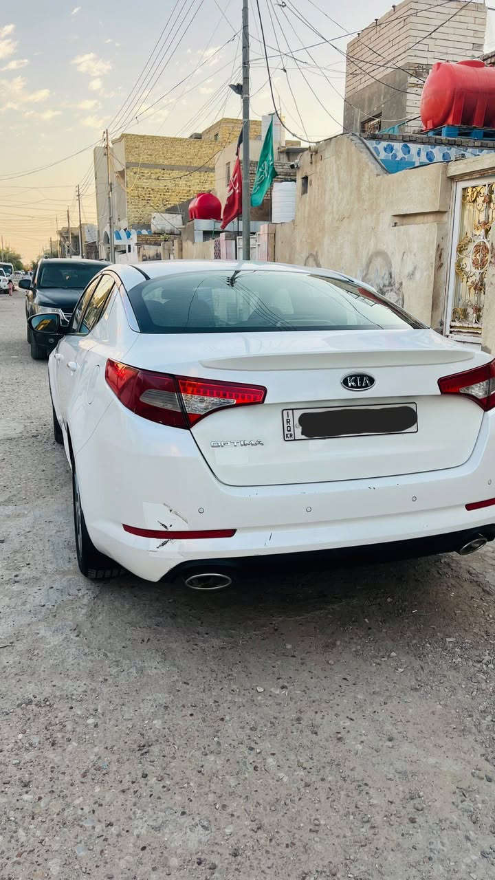 KIA
كيا اوبتما خليجي بدون لا صبغ ولا تبديل
رقم اربيل نكليزي تريد تحويل تريد وكاله
موديل 2012
محرك 2400
 بصمه
 حساسات خلفيه
 اشاير بل مري
 شفتات تحكم جهتين
 تبريد قطعتين
صندوق ذكي
 اشاره ترحيب عند الدخول
العنوان ميسان العماره 
للأستفسار اتصال او المراسله
***********
***********
