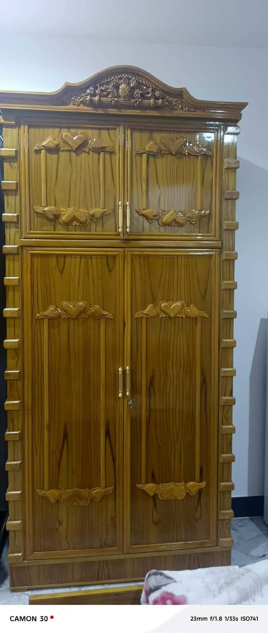 السلام عليكم غرفه جديده مامستخدمه سعرها 1500 وبيها مجال قليل العنوان كوت ه‍ ***********
